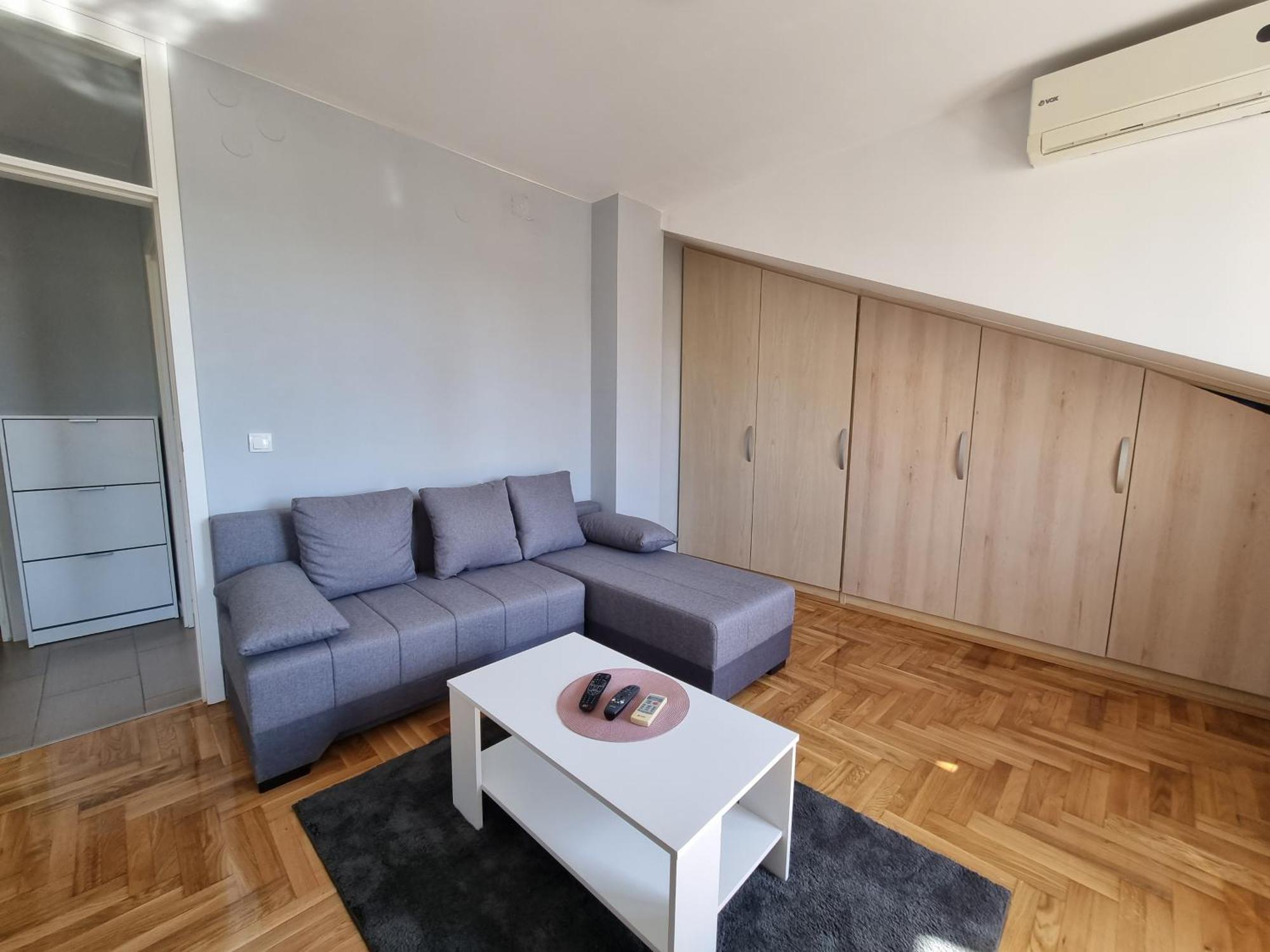 Likehome Life - Novi Sad Stevana Sremca Exteriör bild